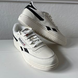 NWOT Reebok Classic Womens Club C Double Revenge Shoes Sz US 8.5